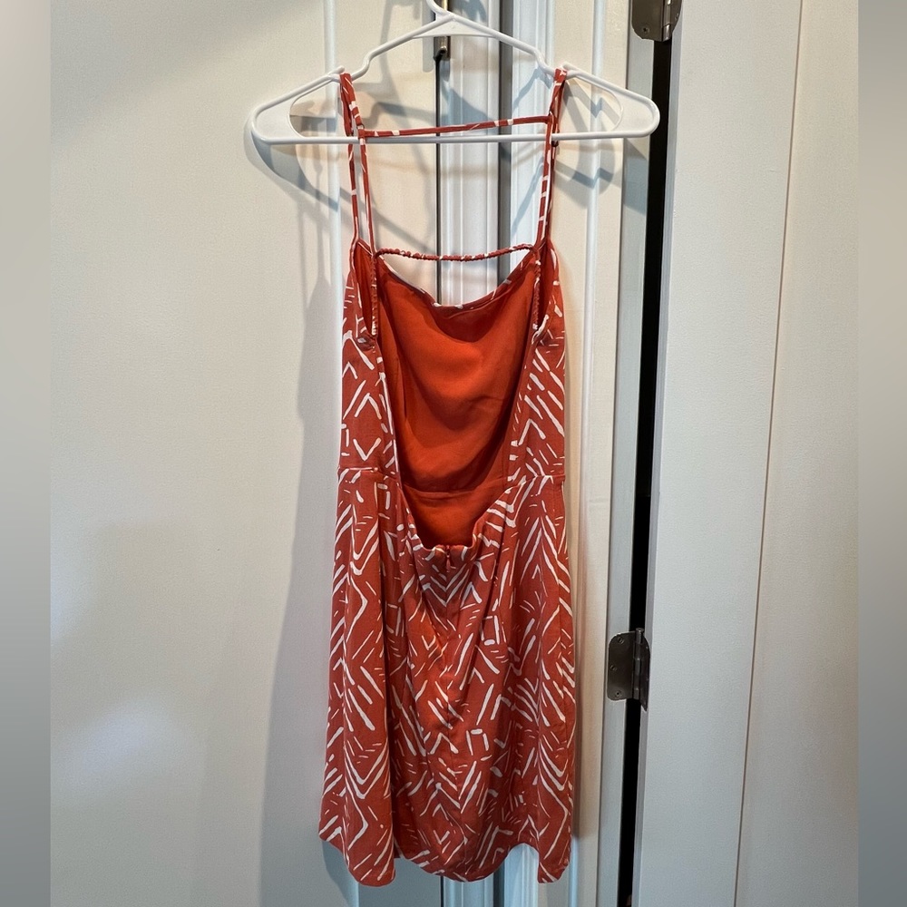 Dress - Picture 2 of 5
